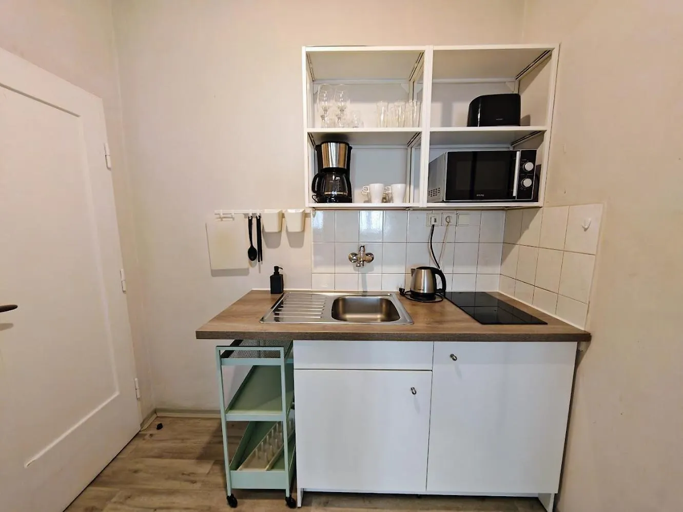 Apartment In Zizkov -301- Prague